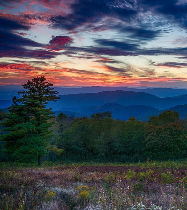 Image of the Blue Ridge Mountains around Charlottesville